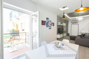 SorrentoVibes - New & Stylish two Bedroom Apartment with Balconies